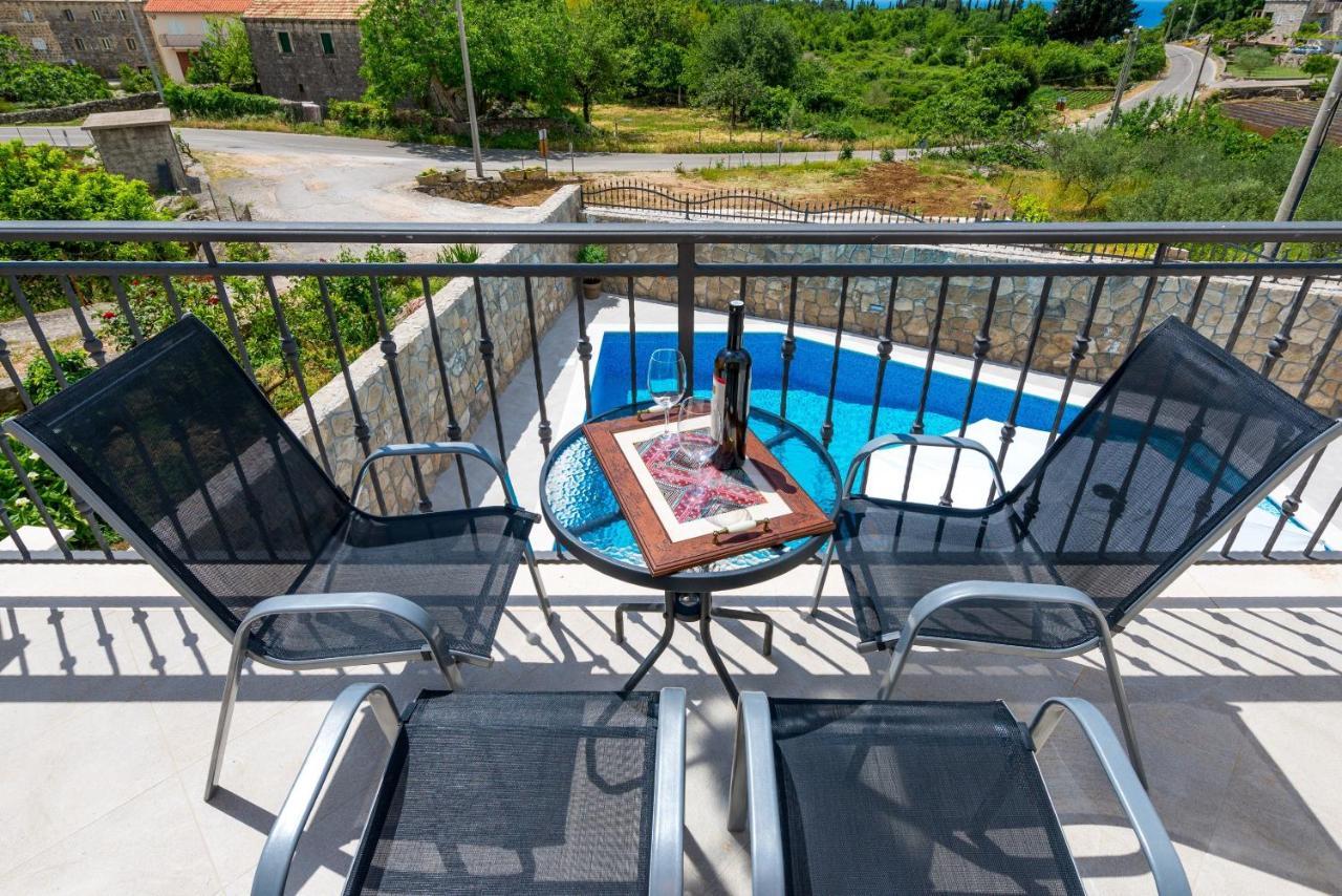 Apartments Villa Kabalero Gruda Luaran gambar